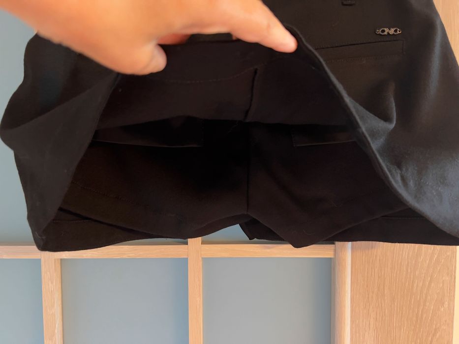 Fustă-pantalon C’N’C CoSTUME NATIONAL din lana virgina 90% – model petrecut, croială modernă, noua cu eticheta