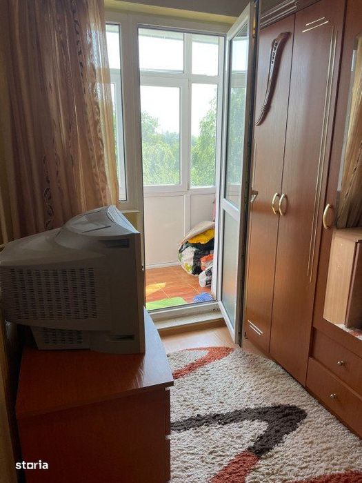 Apartament 2 camere ,zona Nord -Intrarea Polux