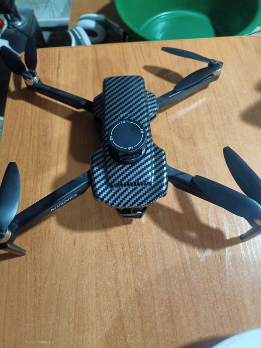 Дрон новый u99max