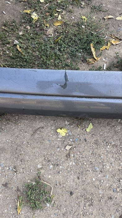 Мерседес 124 бампер задний и от универсала