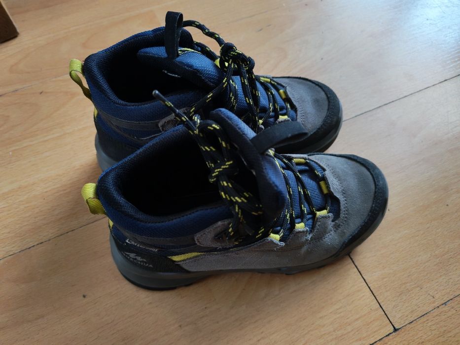 Bocanci impermeabili Quechua MH500 copii nr.34 stare nouă