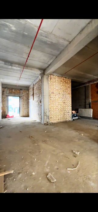 Аренда ЖК Казахстан 365 кв два этажа без ремонта за кв 29$!