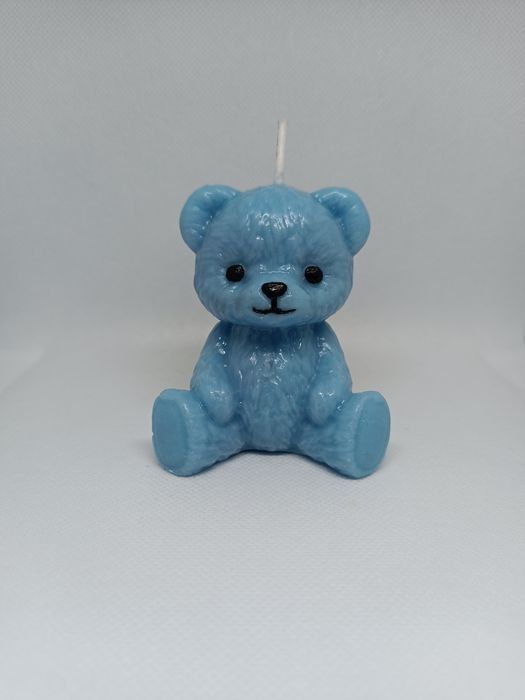 Дизайнерска  соева свещ 
- Вие избирате цвета 
- Ръчно изработена 
- 1