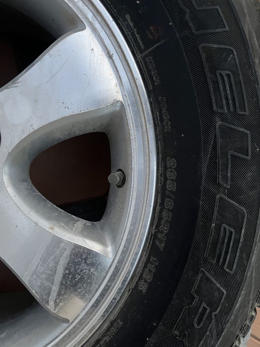 Оргинал закапскы прадо R17 265/65