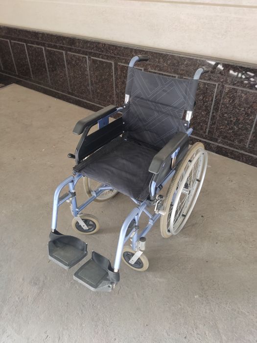 Аренда инвалидного кресла — удобство и надежность!