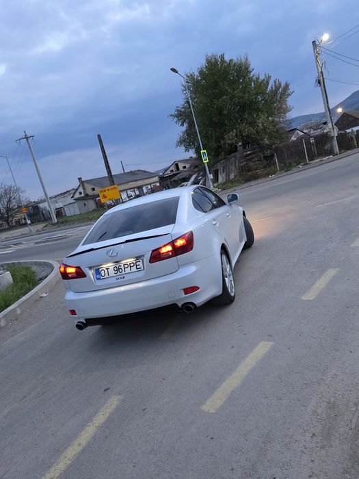 Lexus IS220D 177CP
