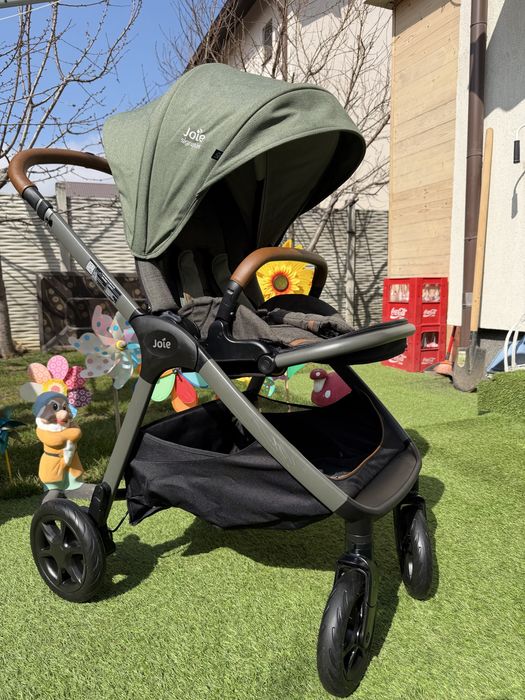 Carucior Finiti Signature, Joie Premium