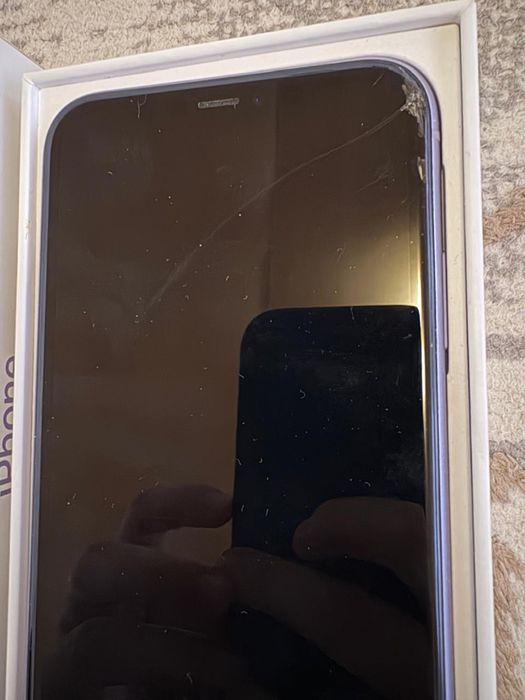 Айфон 11 64гб емкост:72%