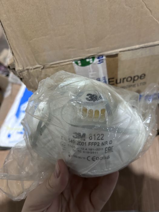 Пподам однаразовые комбинезоны