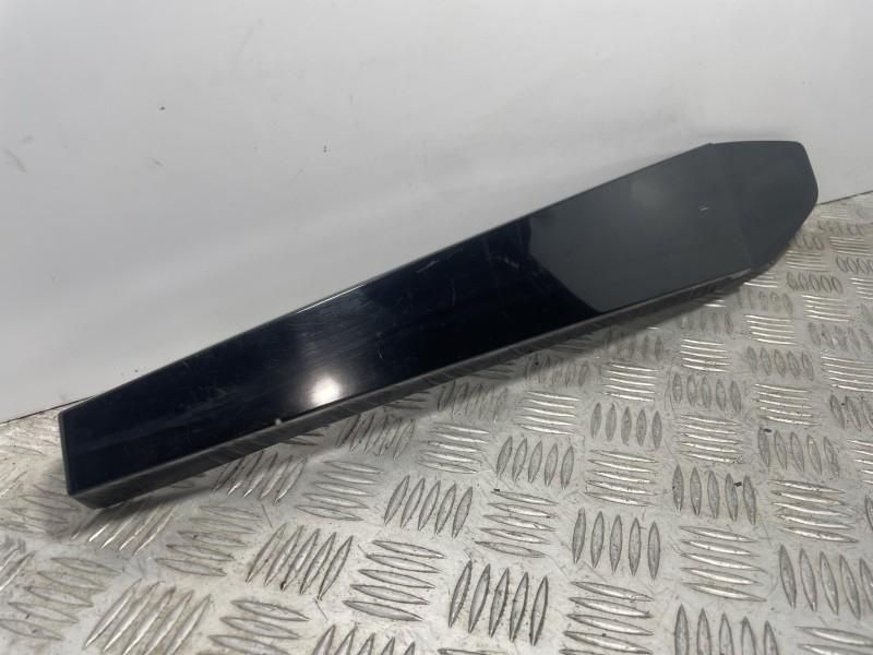 Ornament plastic stalp dreapta Opel Meriva B facelift