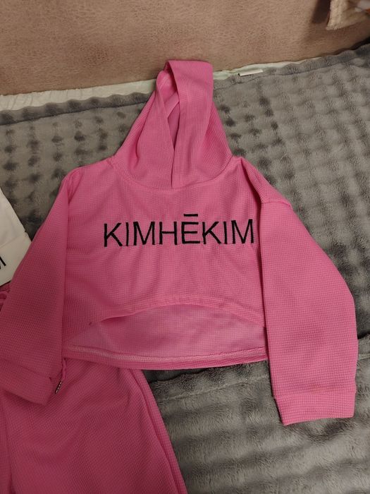 Детские вещи , джинсы и костюм