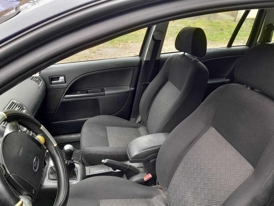 Vand Ford Mondeo Mk3 diesel, utilizat, cu verificare tehnica