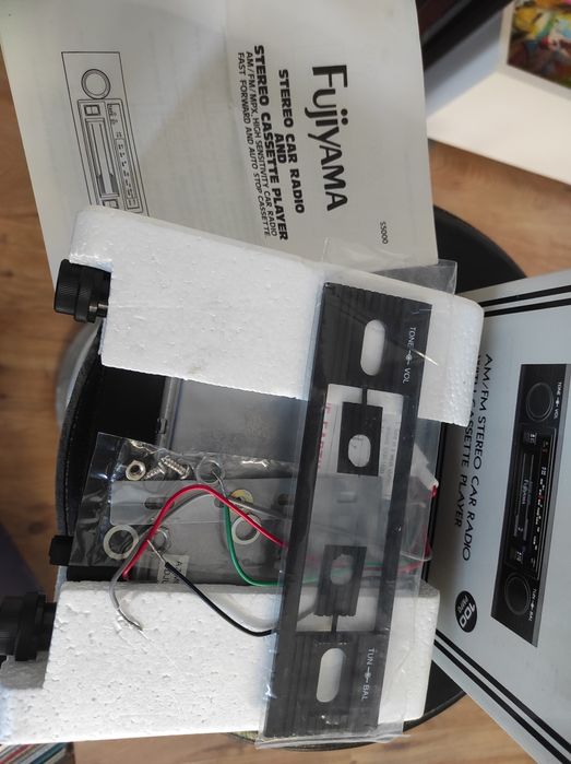 Fujiyama ретро авто касетофон