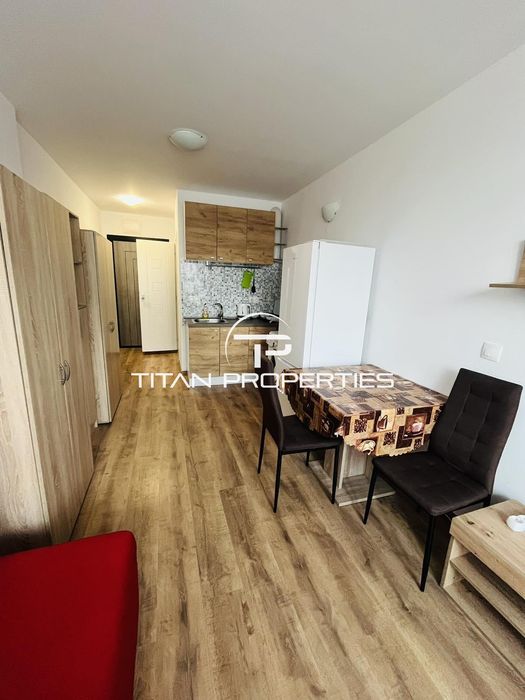 Дава се под наем Едностаен апартамент в Бургас, Зорница - 28 кв.м за 433.5 € - Снимка #3