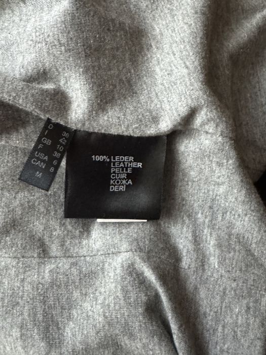 женские куртки и пуховики