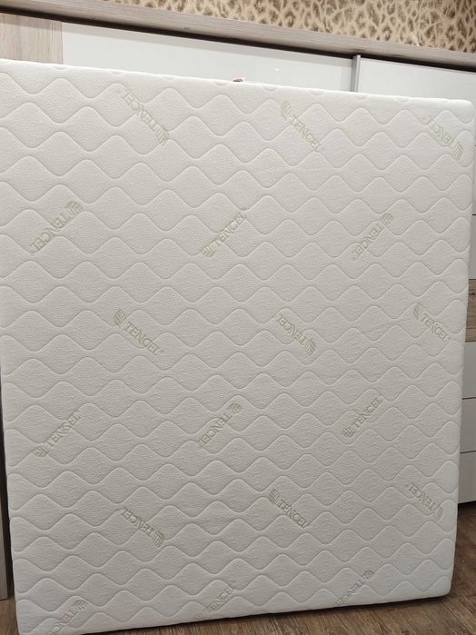 Матрак за спалня + протектор против акари