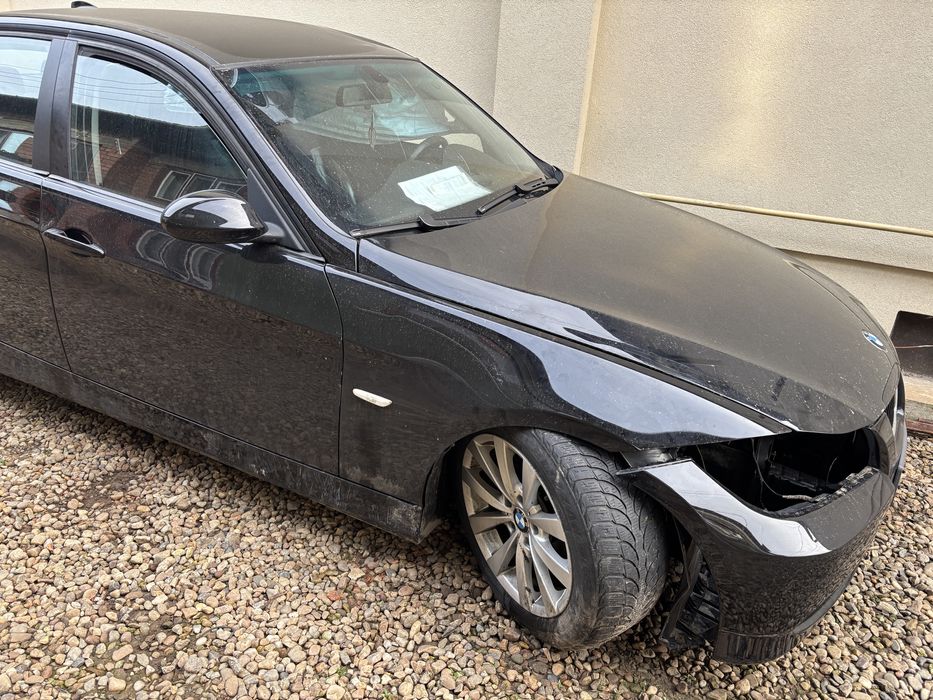 Dezmembrez bmw seria 3 e90 NFL