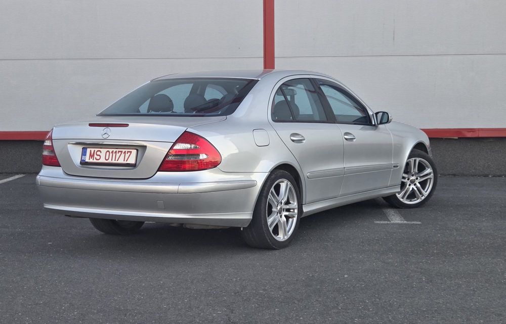 Mercedes E 200 Kompresor, 1,8 Benzina 163 Cp, Xenon,Imp. Germania