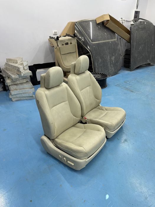 Lexus 460 2 та олди.