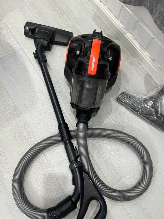 Пылесос Samsung срочно!