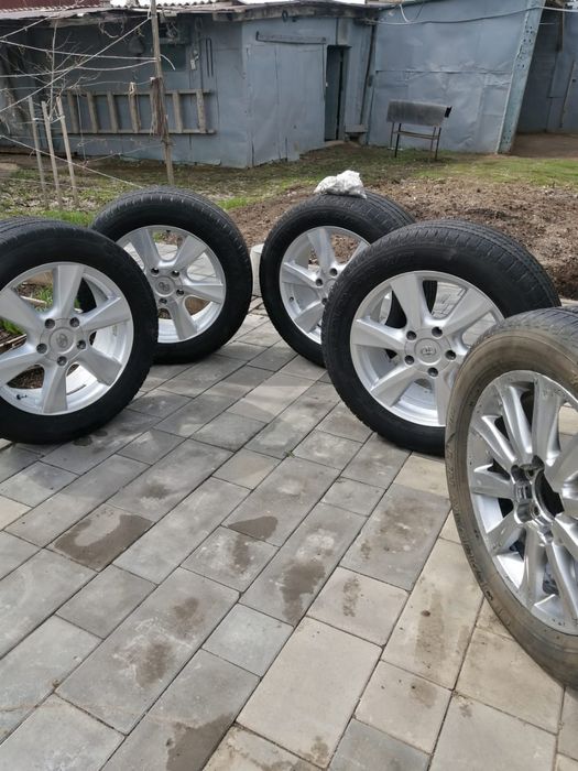 Продам диски с резиной