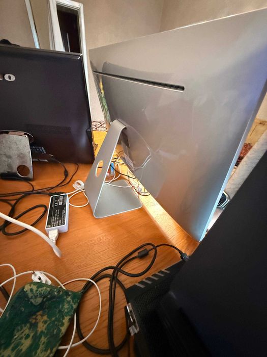 Моноблок Aigo 24" LED + SSD 128 ГБ + 8 ГБ RAM + веб-камера РАССРОЧКА