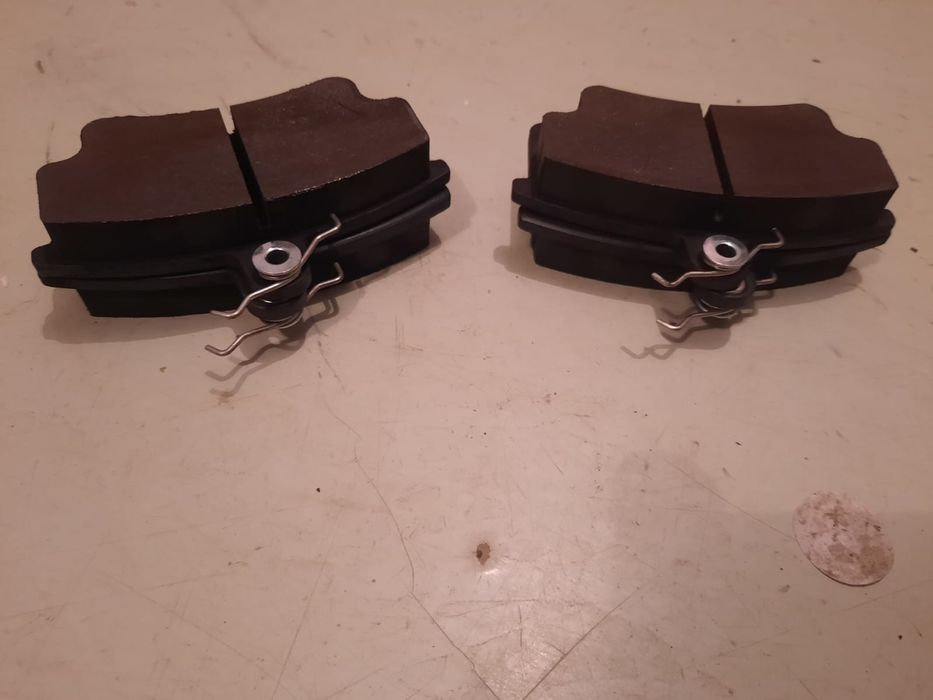 Продам запчасти на автомобиль Lada