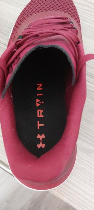 Under Armour -Women TriBade rising 4