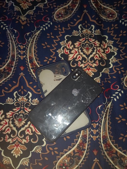Iphone x sotiladi srochno arzonga