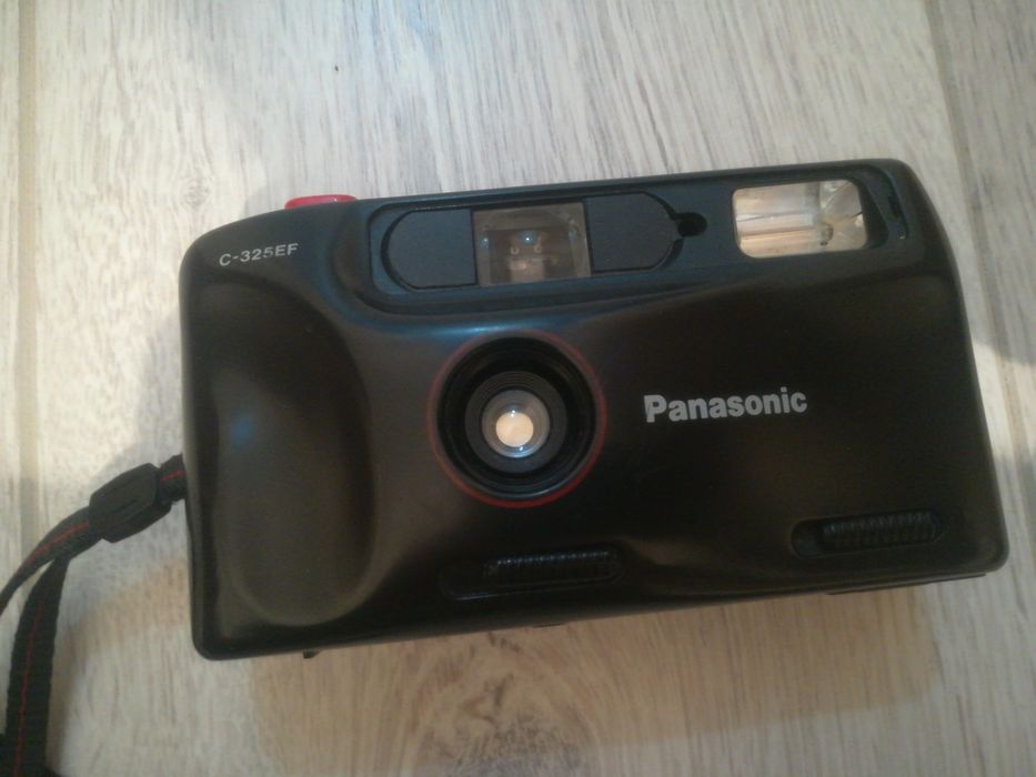 Плёночный фотоаппарат Panasonic