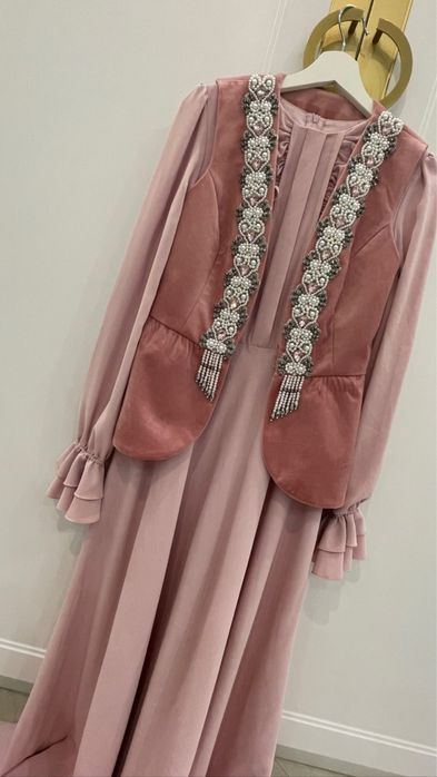 Нарядные платья, двойки