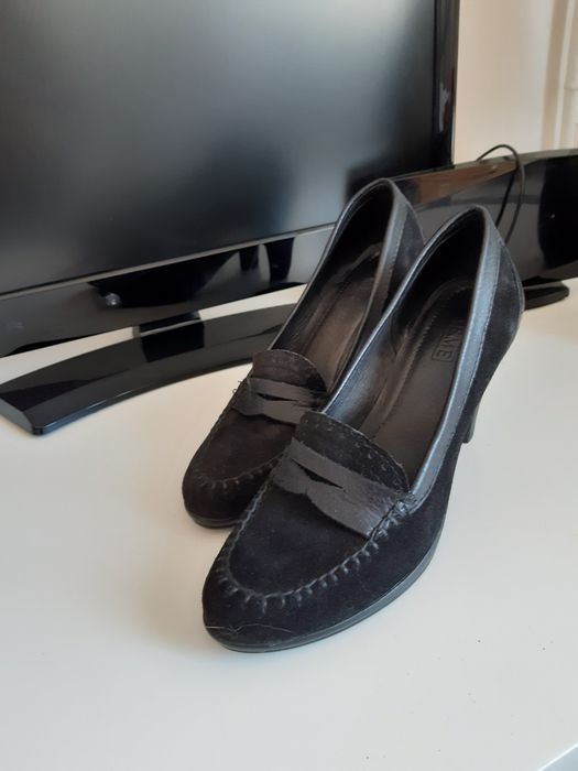 Дамски обувки, естествен велур