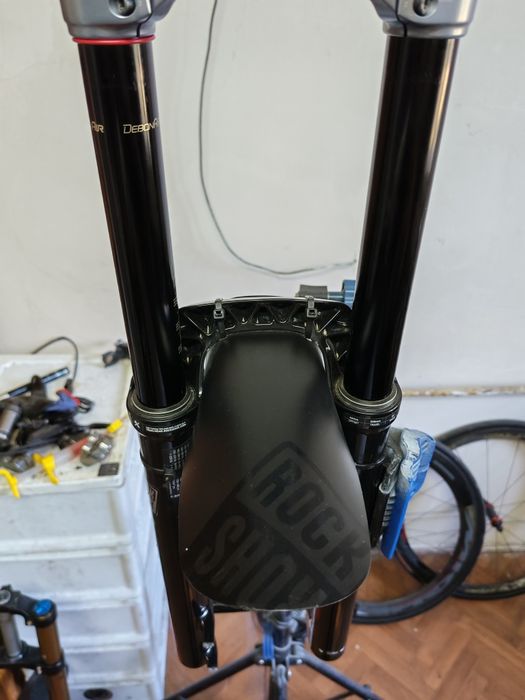 Вилка rockshox boxxer 2022 ultimate