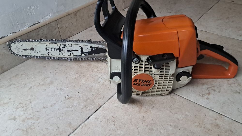 Motoferastrau pe benzina