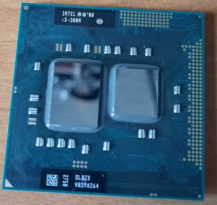 Procesor intel i3-380M (SLBZX)