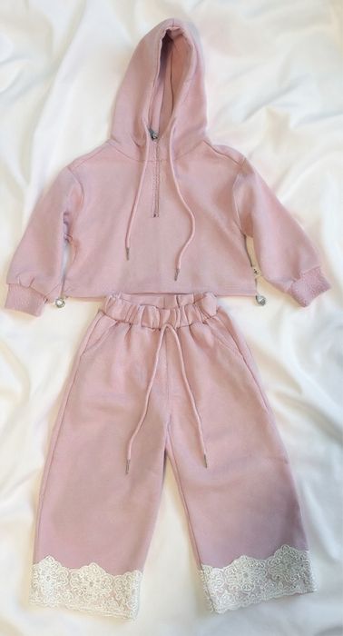 Костюм на девочку