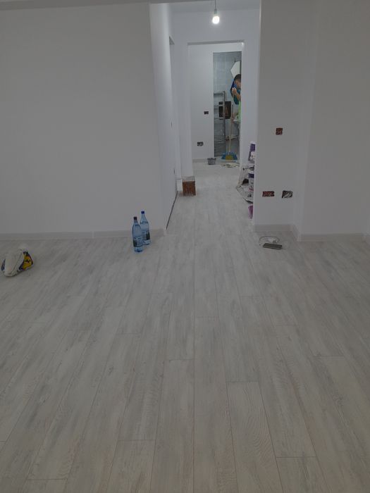 Echipa meseriași serioasă