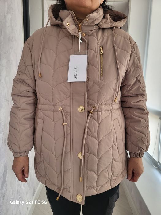 Куртка женская новая