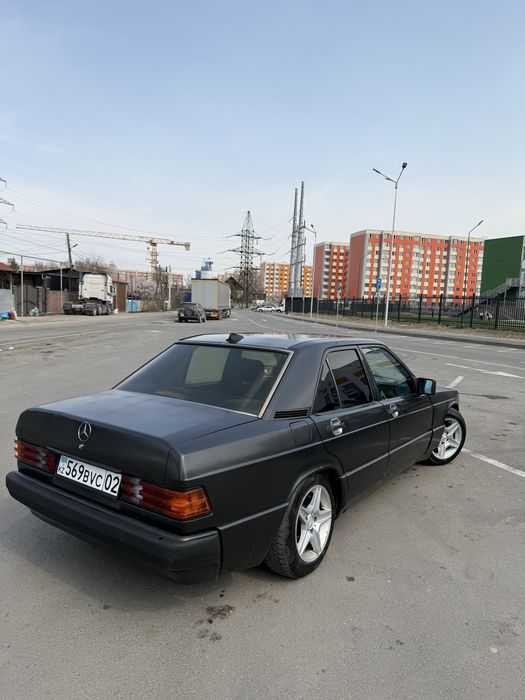 Mercedes Benz 190