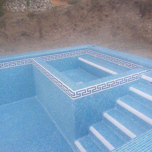 Бассейн  курамиз