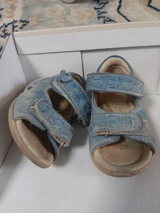 Обувь для детей.