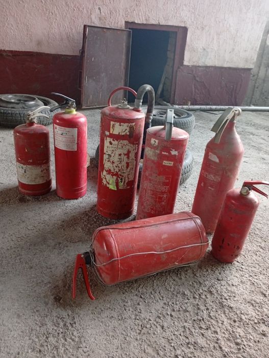 Продам огнетушитель