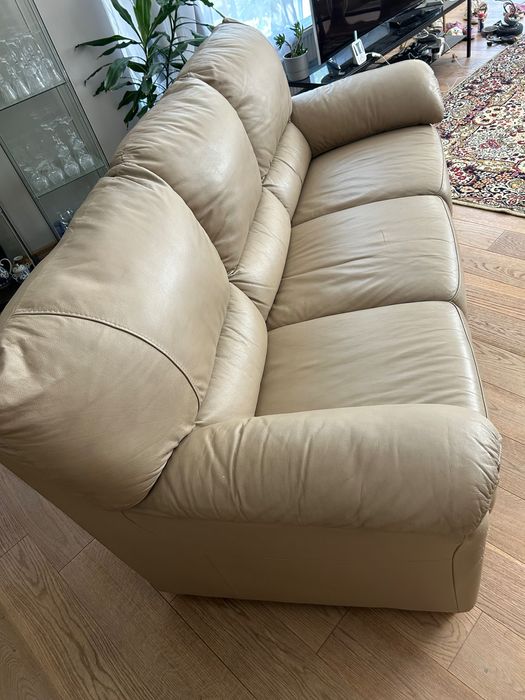 Кожен диван 2броя естествена кожа бежов