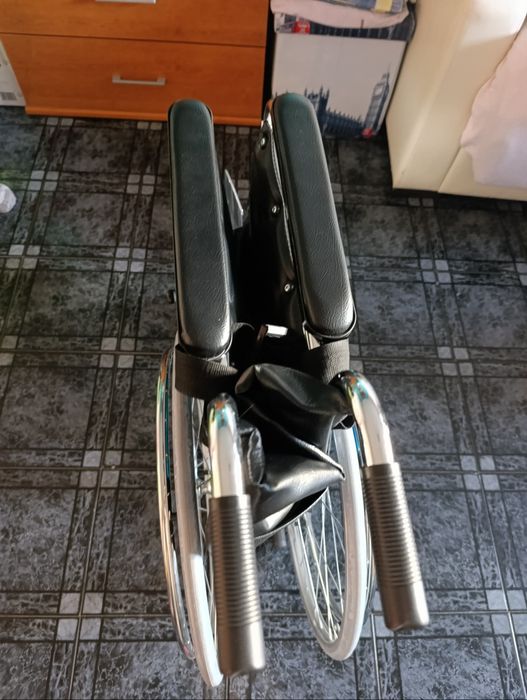 Инвалидна количка