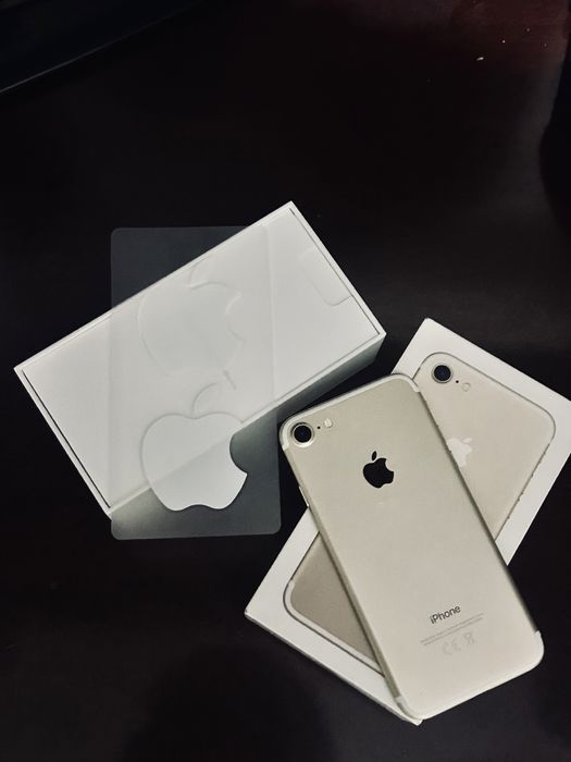 IPhone 7 Gold 32 gb