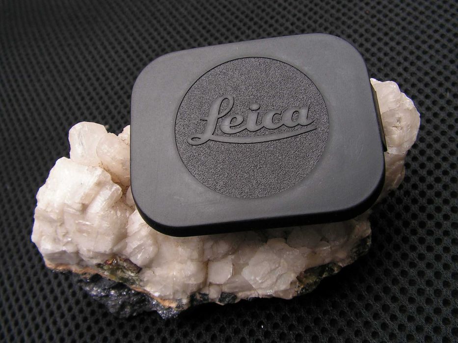 Leica - оригинална капачка за сенник Summicron