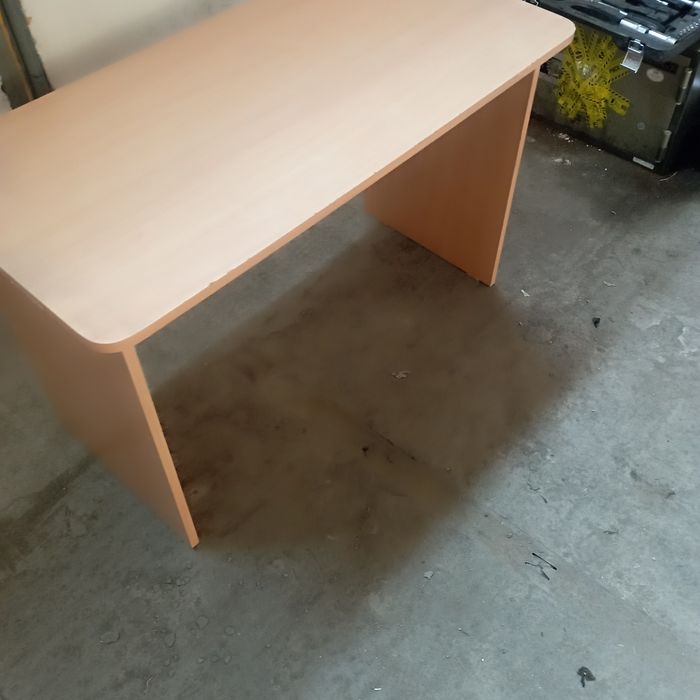 Столы-парты для дошкольников.