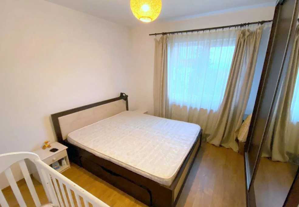 Дава се под наем Двустаен апартамент в Бургас, Център - 50 кв.м за 255 € - Снимка #1