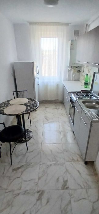 Inchiriere apartament doua camere