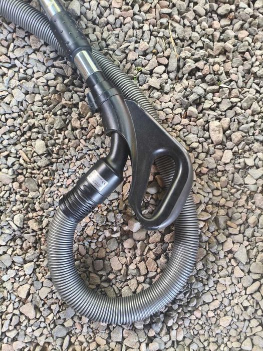 пылесос Samsung 2100W модель VC5100